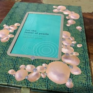 Rare- 7 piece Modern Pearls collection by bareMinerals